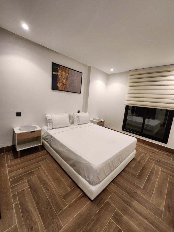 Modern Luxury Retreat: 2-Bedroom Apartment In The Heart Of Marrakech Marrakesh Eksteriør billede